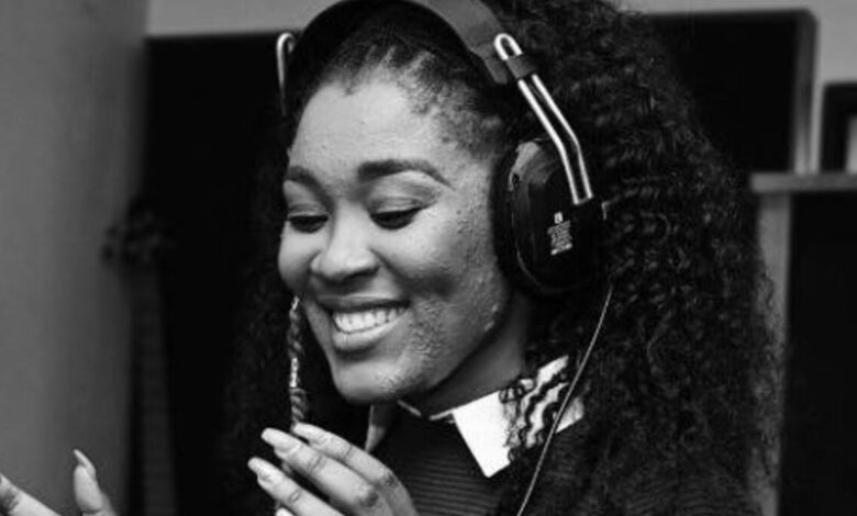 Prayers to Lady Zamar who is suffering from skin disease