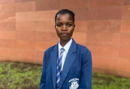 Matric top achiever Nomfundo exposed by her friends for using muthi and witchcraft to pass.