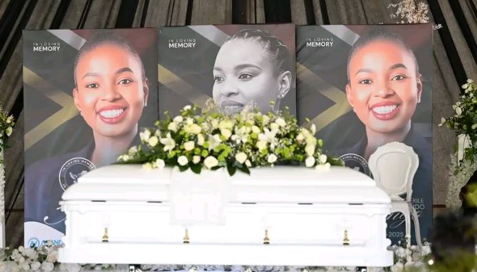 Mzansi’s first black nuclear scientist Senamile laid to rest! - Video