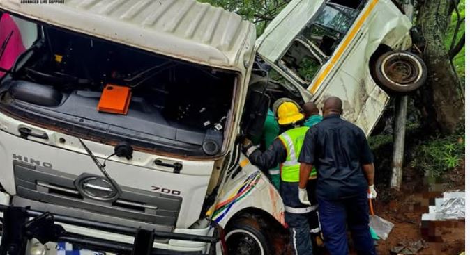 BREAKING: Tragedy Strikes Again — 11 Lives Lost in Taxi–Truck Crash Near Durban