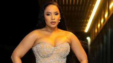 Thuli Phongolo Spotted on Vacation With a Mystery Man - Pictures